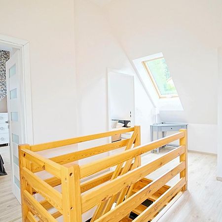 Apartamenty Everysky - Komuny Paryskiej カルパッチ エクステリア 写真